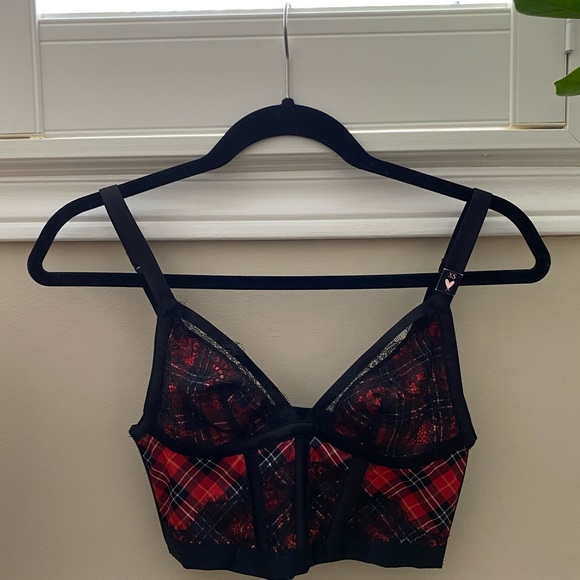 Victoria’s Secret checkered bra top - Picture 1 of 2